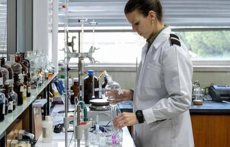concurso aberto oficiais QP QEsp Saúde - exército medicina farmácia